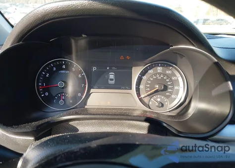 2024 Kia Forte Lxs z USA, uszkodzony, nr VIN 3KPF24AD5RE704535